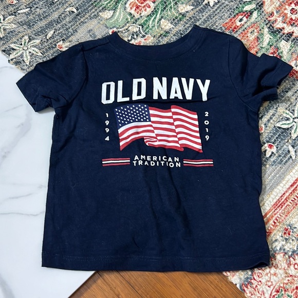 Old Navy baby graphic tee - Picture 1 of 4